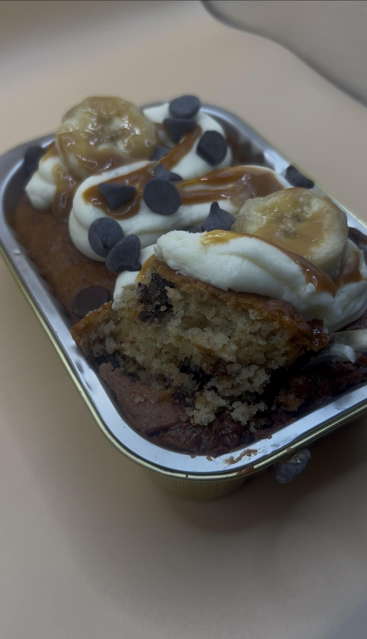 Banana and Caramel Cake Tray