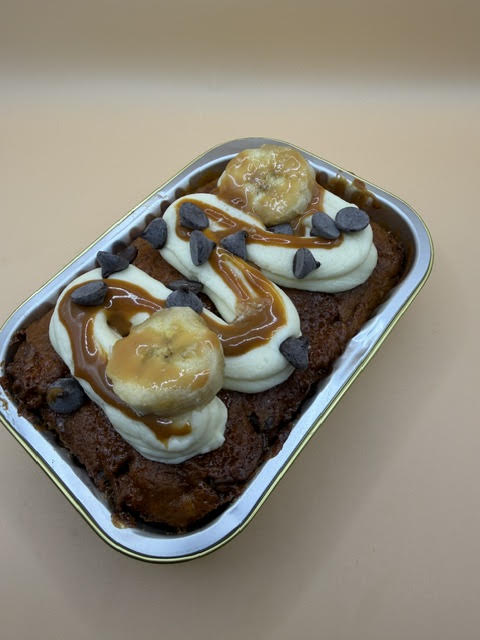 Banana and Caramel Cake Tray