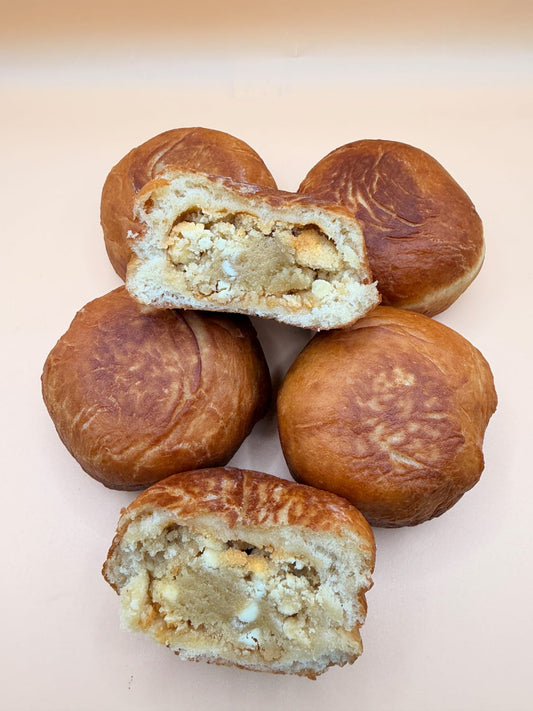 White Chocolate Doughkie